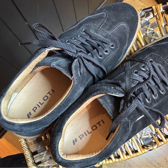 Piloti Shift Imported Driving Sneaker For Everyday Mens Sz 9 Black - Picture 8 of 10